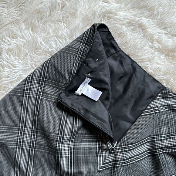 Fashion Bug Gray Plaid A-line Skirt Size 12 - Picture 6 of 6
